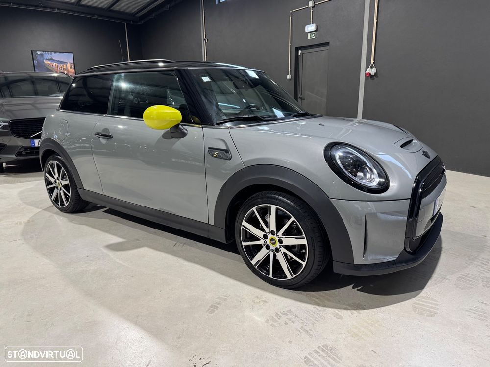 MINI 3 Portas Cooper SE Premium Extra Classic - 1