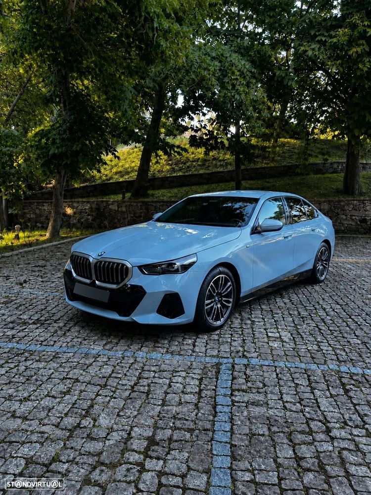 BMW 520 d Pack Desportivo M Pro - 2