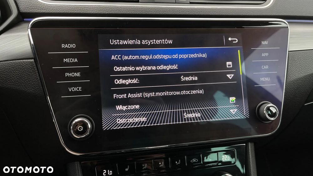 Skoda Superb 2.0 TDI SCR Style DSG - 27