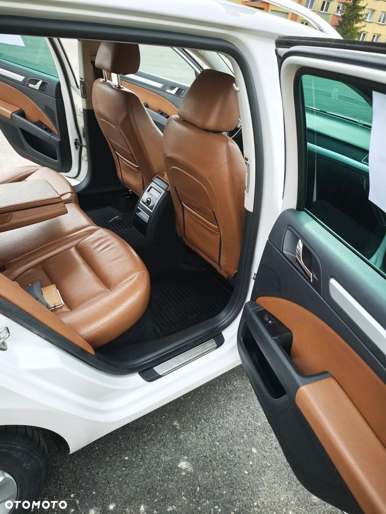 Skoda Superb 1.6 TDI Elegance Greenline - 10