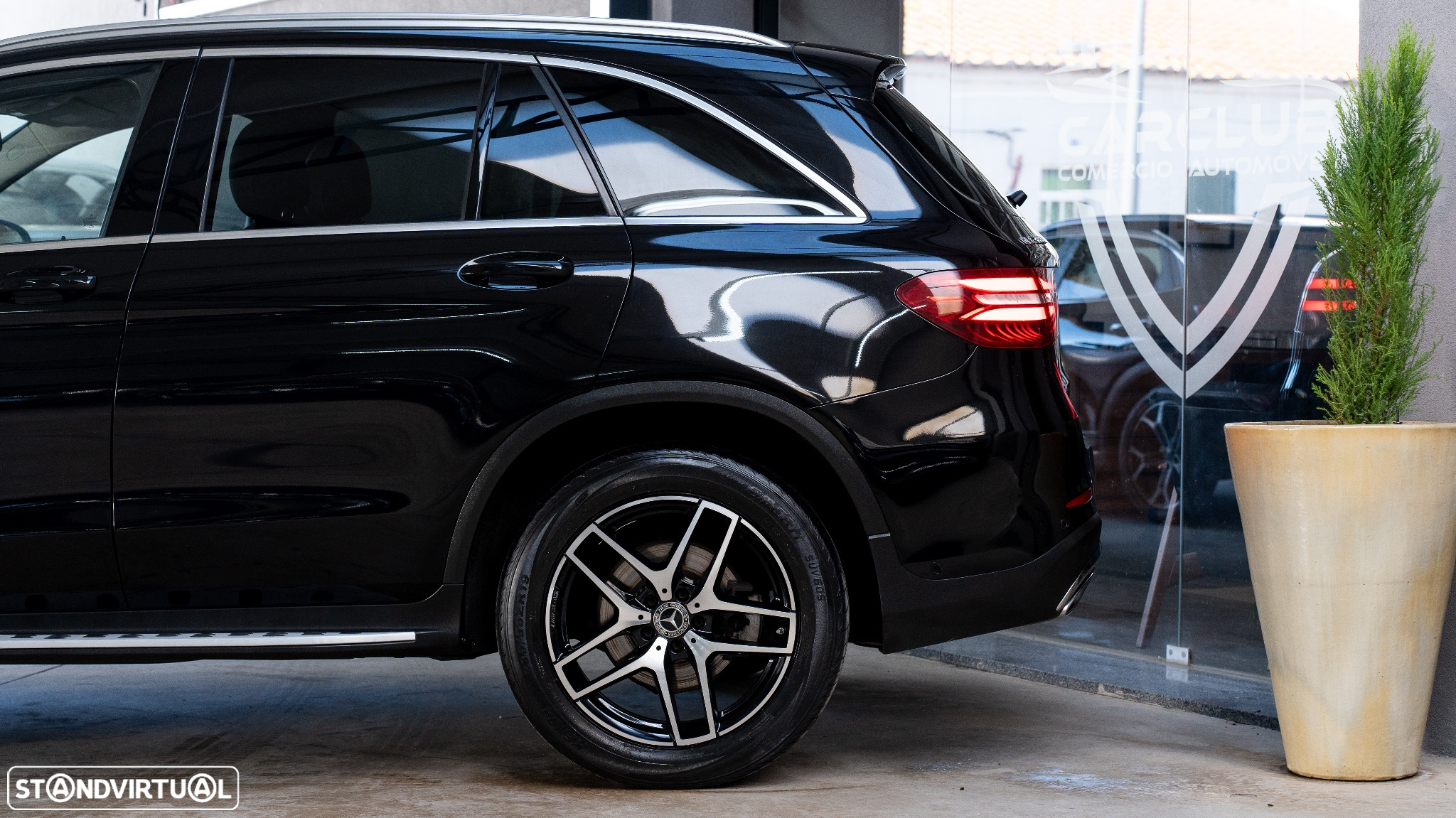 Mercedes-Benz GLC 350 d 4Matic 9G-TRONIC AMG Line - 11