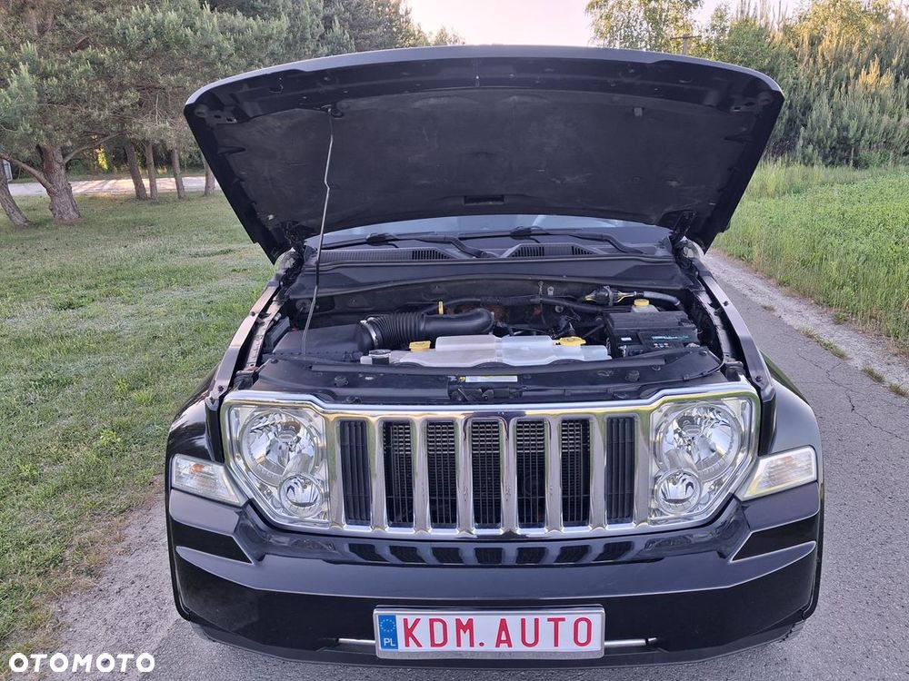 Jeep Cherokee - 19