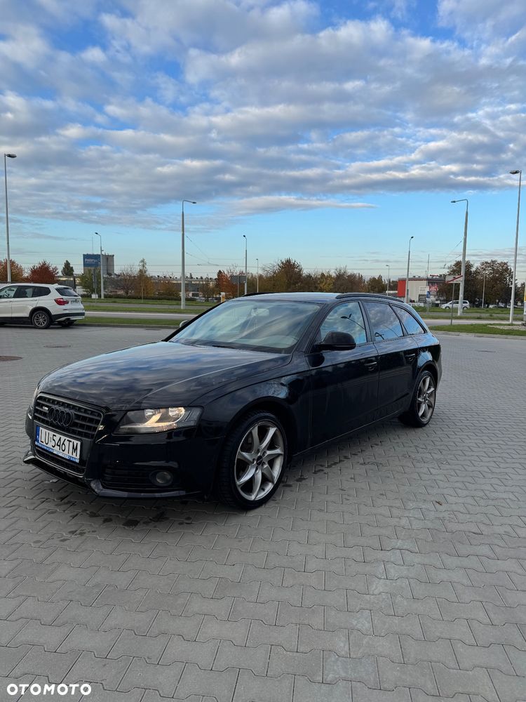 Audi A4 Avant - 1