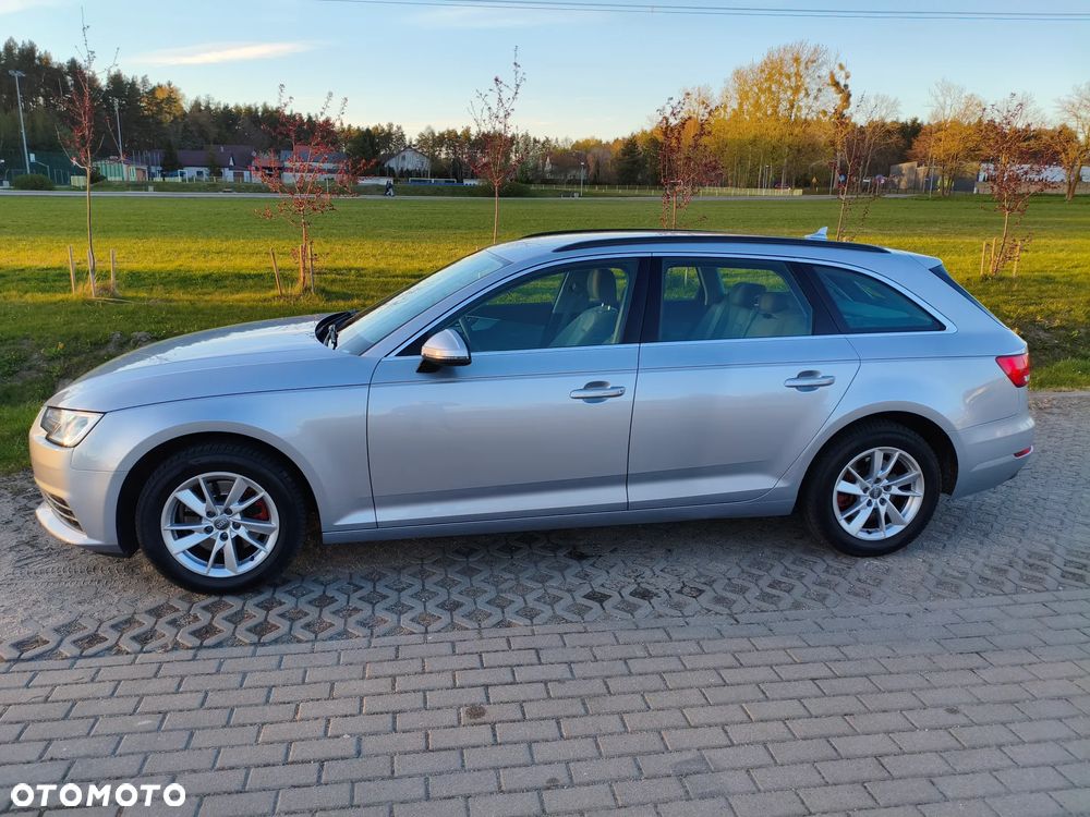 Audi A4 Avant 2.0 TDI S tronic - 4