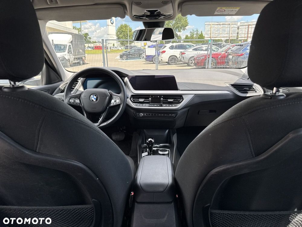 BMW Seria 1 118i Advantage - 21