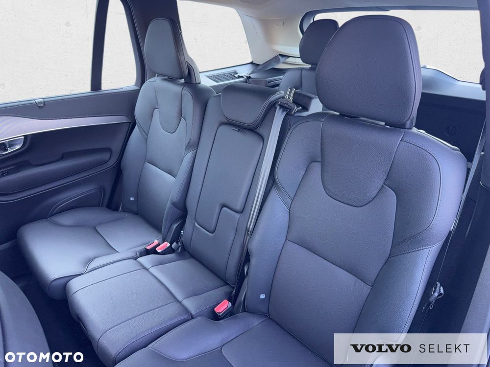Volvo XC 90 - 17
