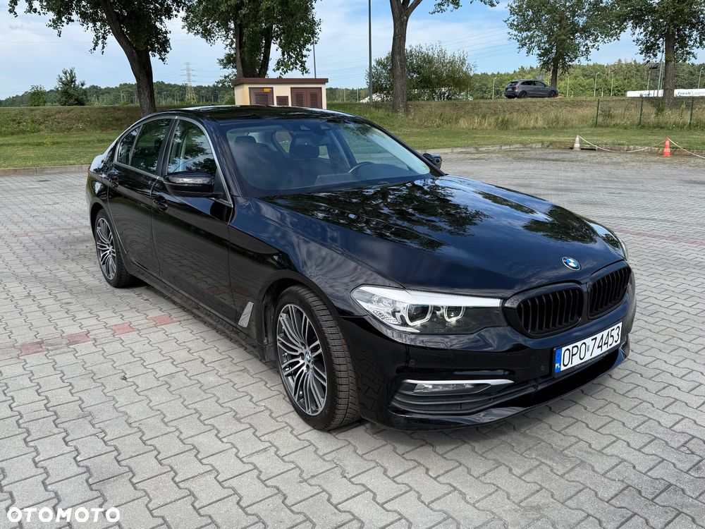 BMW Seria 5 520i - 5