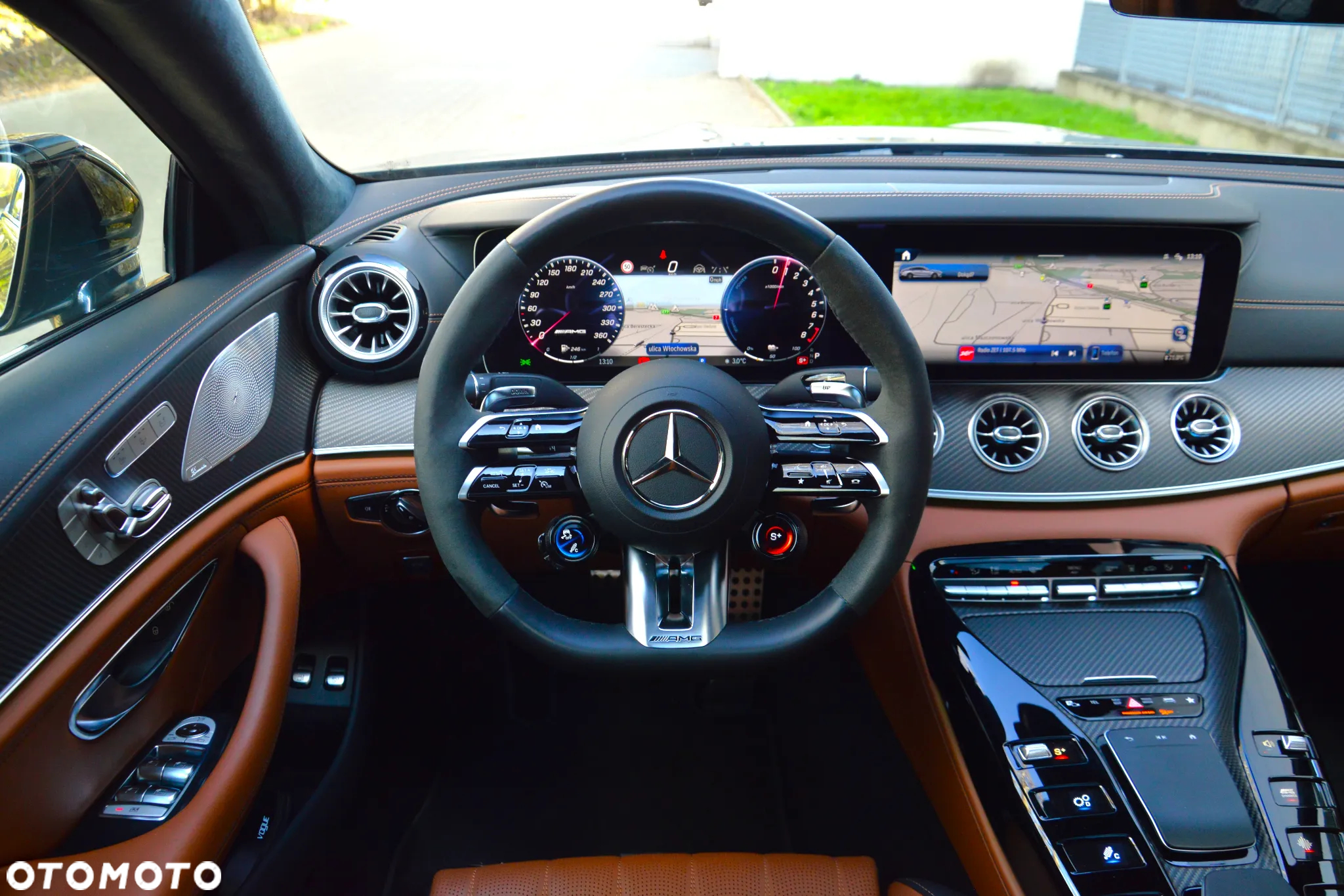 Mercedes-Benz AMG GT 63 S E 4-Matic+ - 33