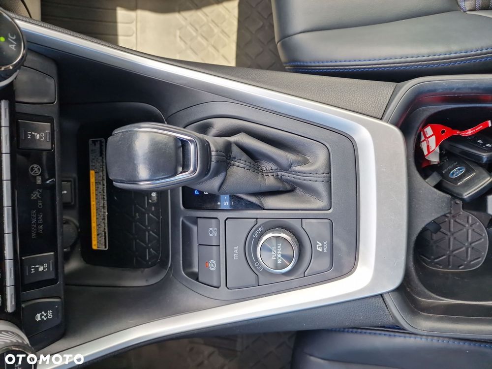 Toyota RAV4 2.5 Hybrid Selection 4x4 - 23
