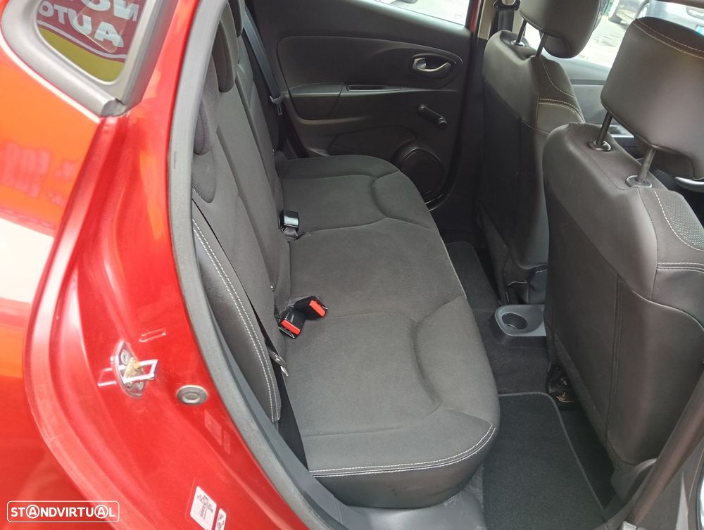 Renault Clio 1.5 dCi Dynamique S - 16