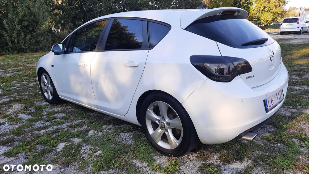 Opel Astra - 6