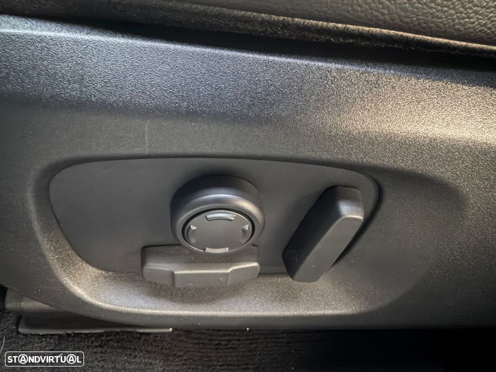 Land Rover Range Rover Evoque 2.0 TD4 HSE Dynamic Auto - 33