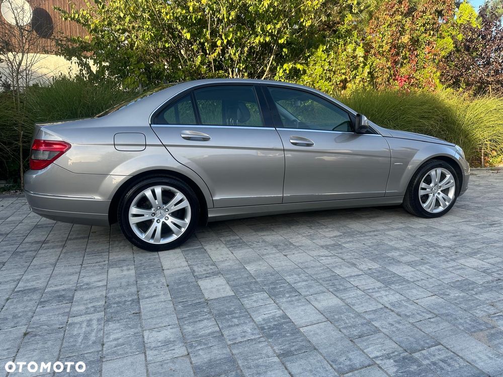 Mercedes-Benz Klasa C - 12