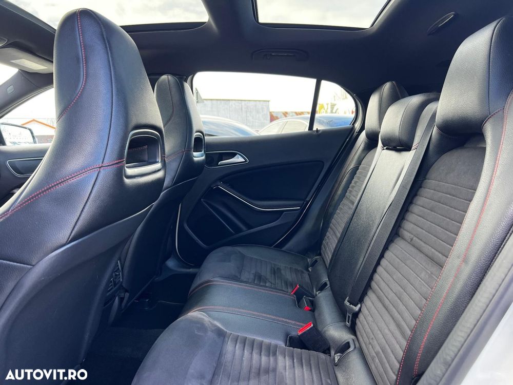 Mercedes-Benz GLA - 22