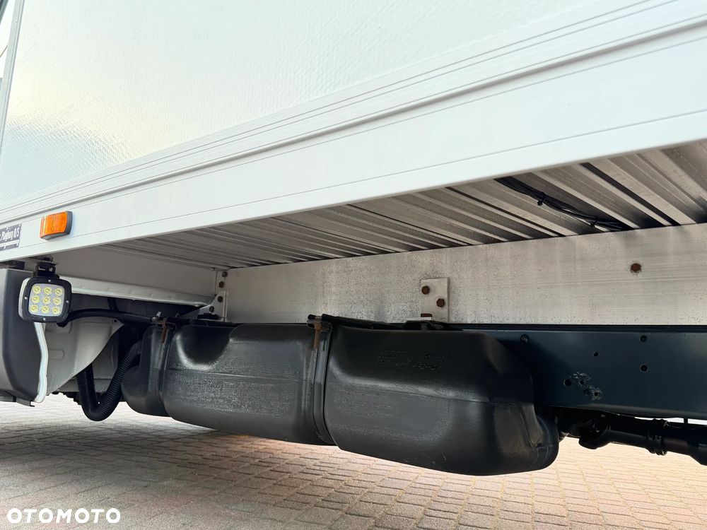 Iveco Daily 3,0 Izoterma 10 EP Winda - 12