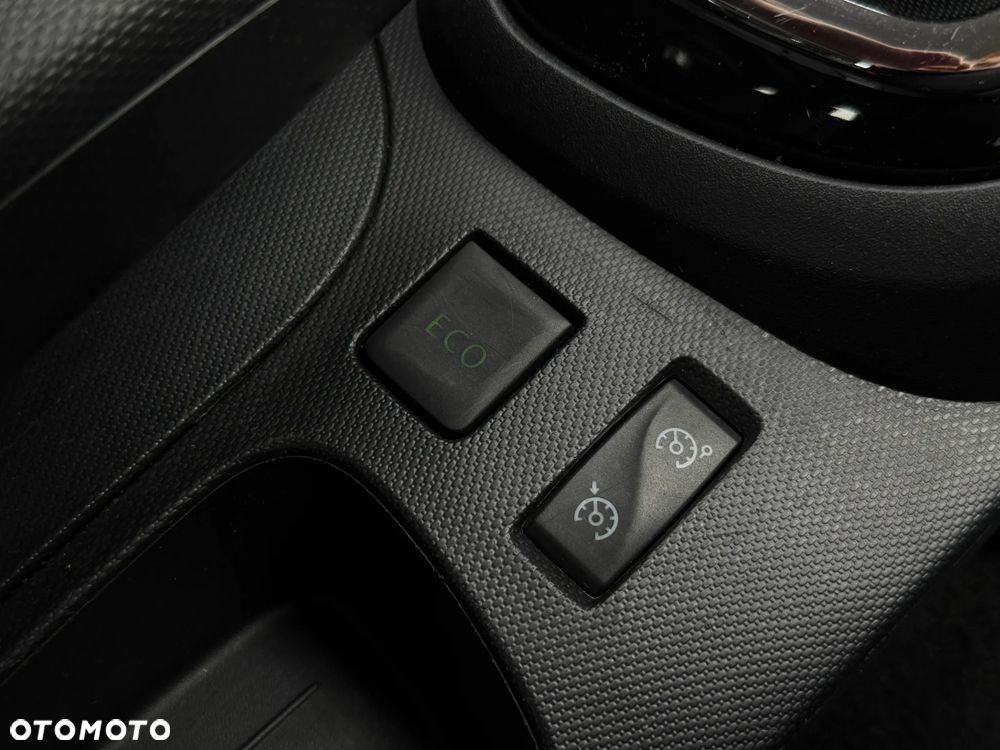 Renault Captur - 28
