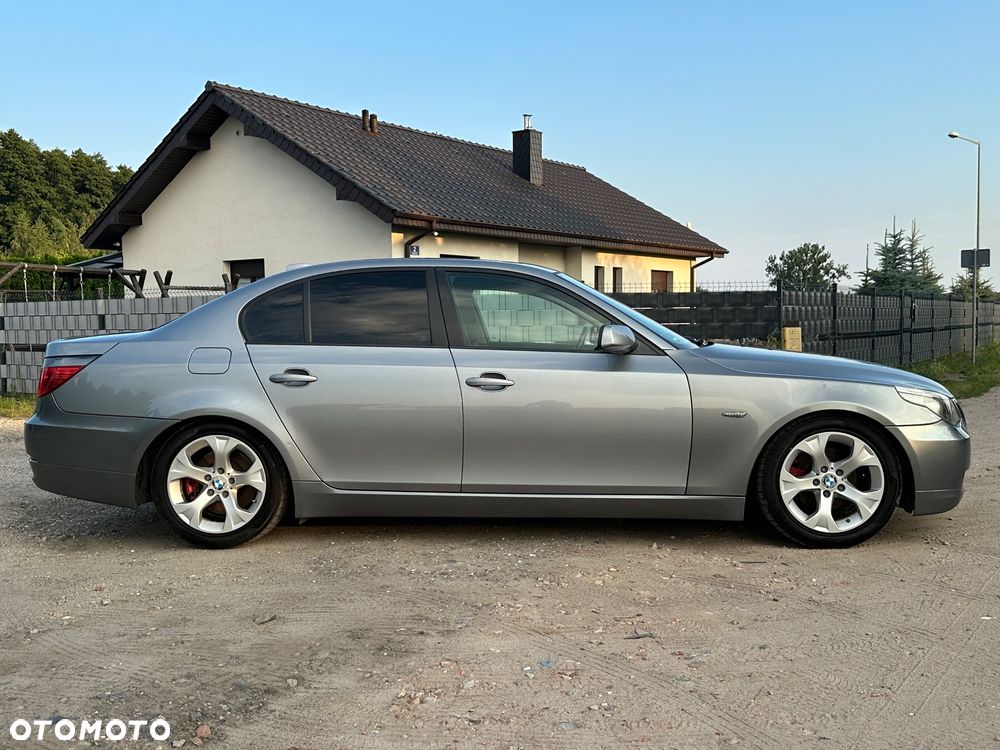 BMW Seria 5 525i - 5