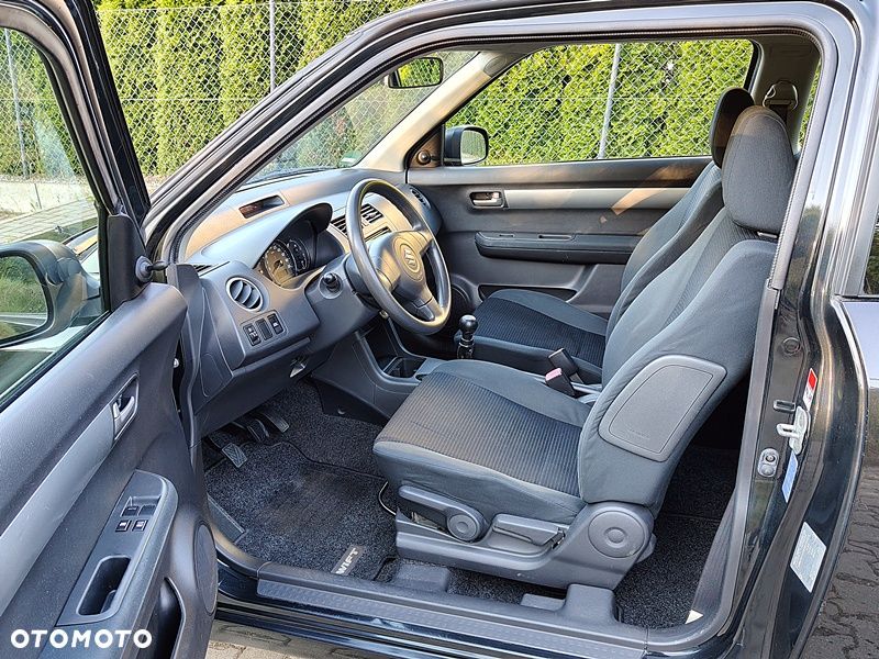 Suzuki Swift 1.3 Comfort - 5