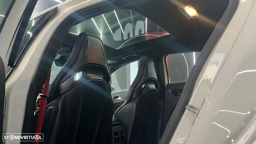 Mercedes-Benz A 45 AMG - 20