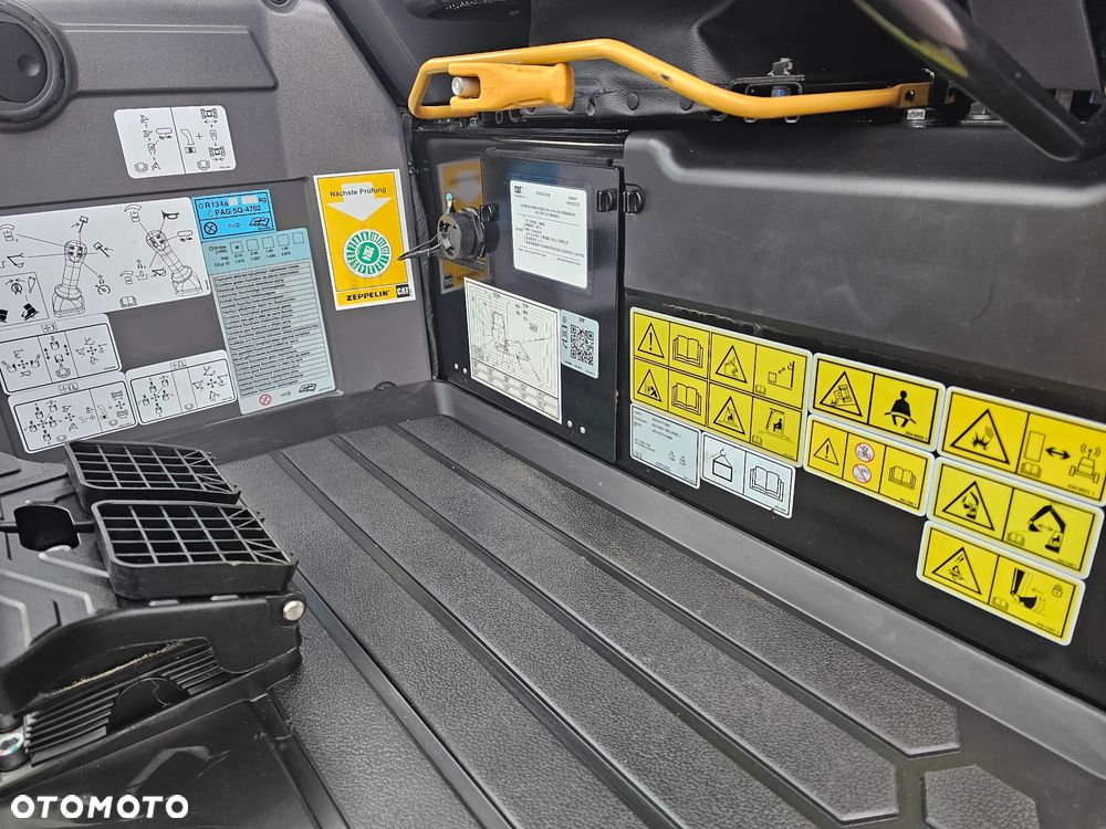 Caterpillar 301.8 05A - 13