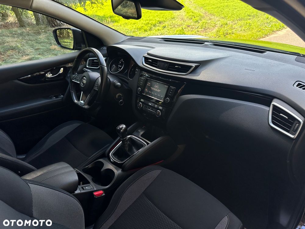 Nissan Qashqai 1.3 DIG-T Tekna - 19