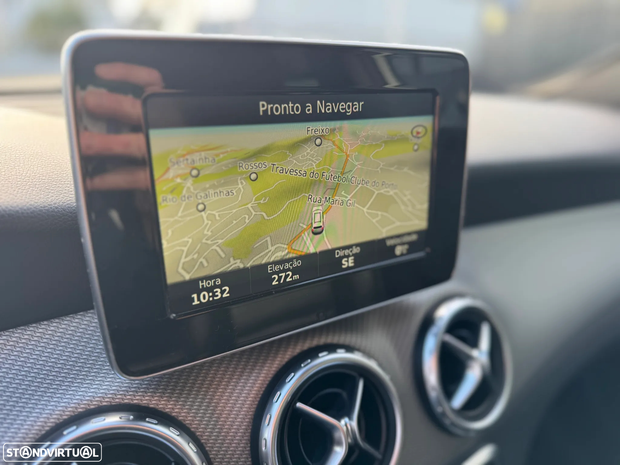 Mercedes-Benz GLA 200 d Activity Edition - 33