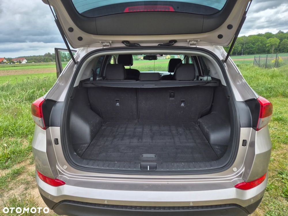 Hyundai Tucson 1.7 CRDI BlueDrive Style 2WD DCT - 8