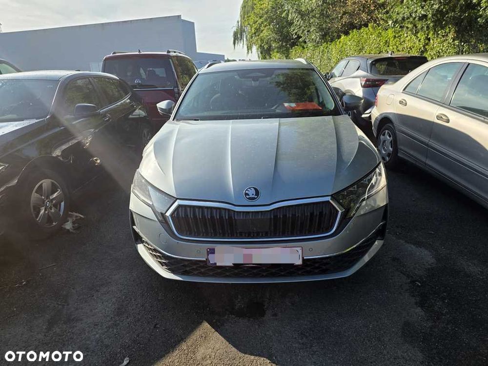 Skoda Octavia - 3