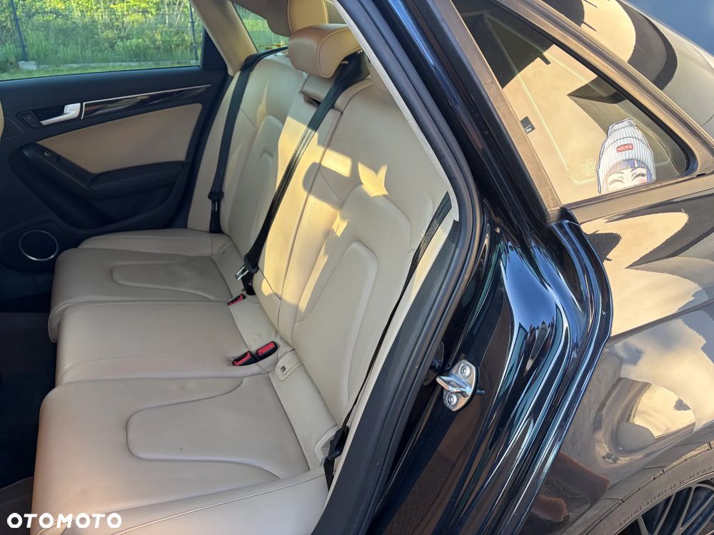 Audi A4 Limousine - 24