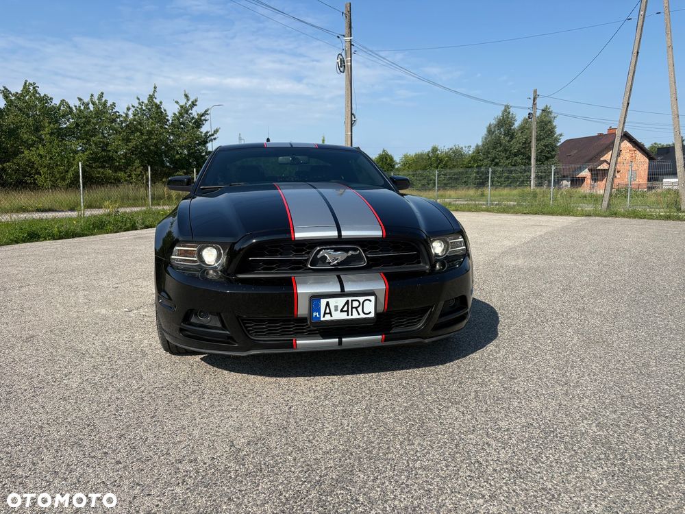 Ford Mustang 3.7 V6 Premium - 2