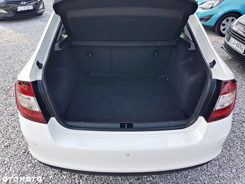 Skoda RAPID 1.6 TDI DPF Ambition - 19