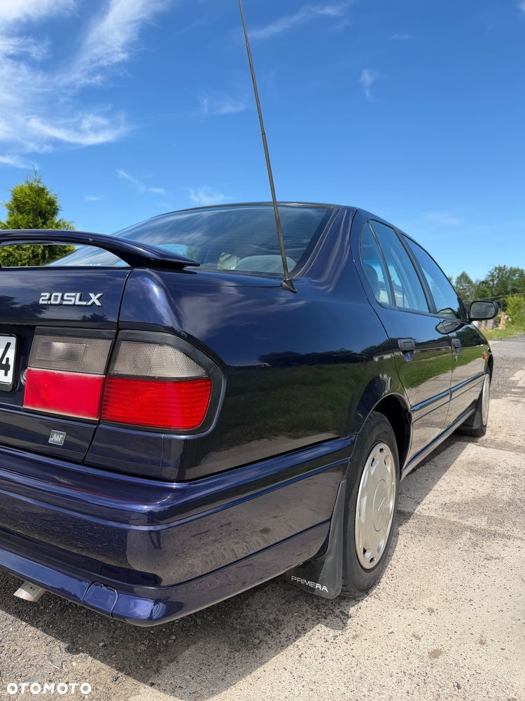 Nissan Primera 2.0 SLX - 19