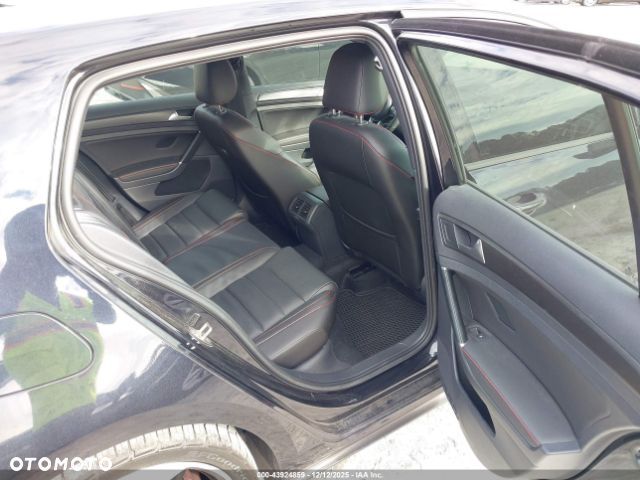 Volkswagen Golf GTI (BlueMotion Technology) DSG - 7