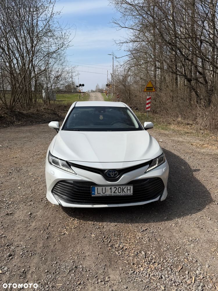 Toyota Camry 2.5 Hybrid Prestige CVT - 2