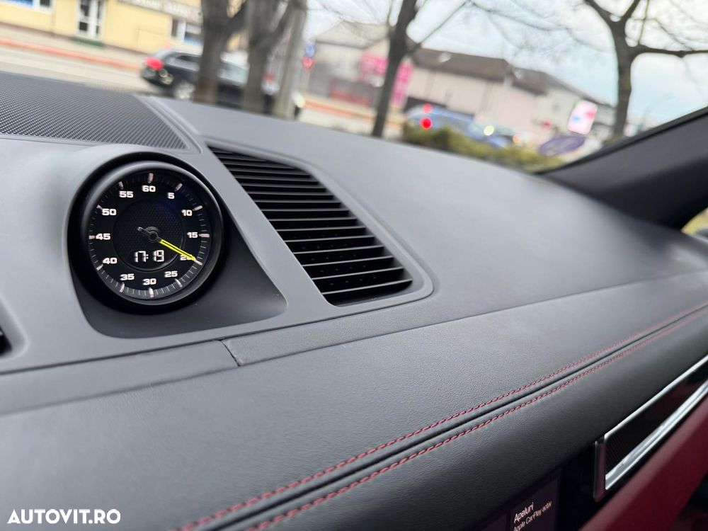 Porsche Cayenne E-Hybrid Tiptronic S Platinum Edition - 17