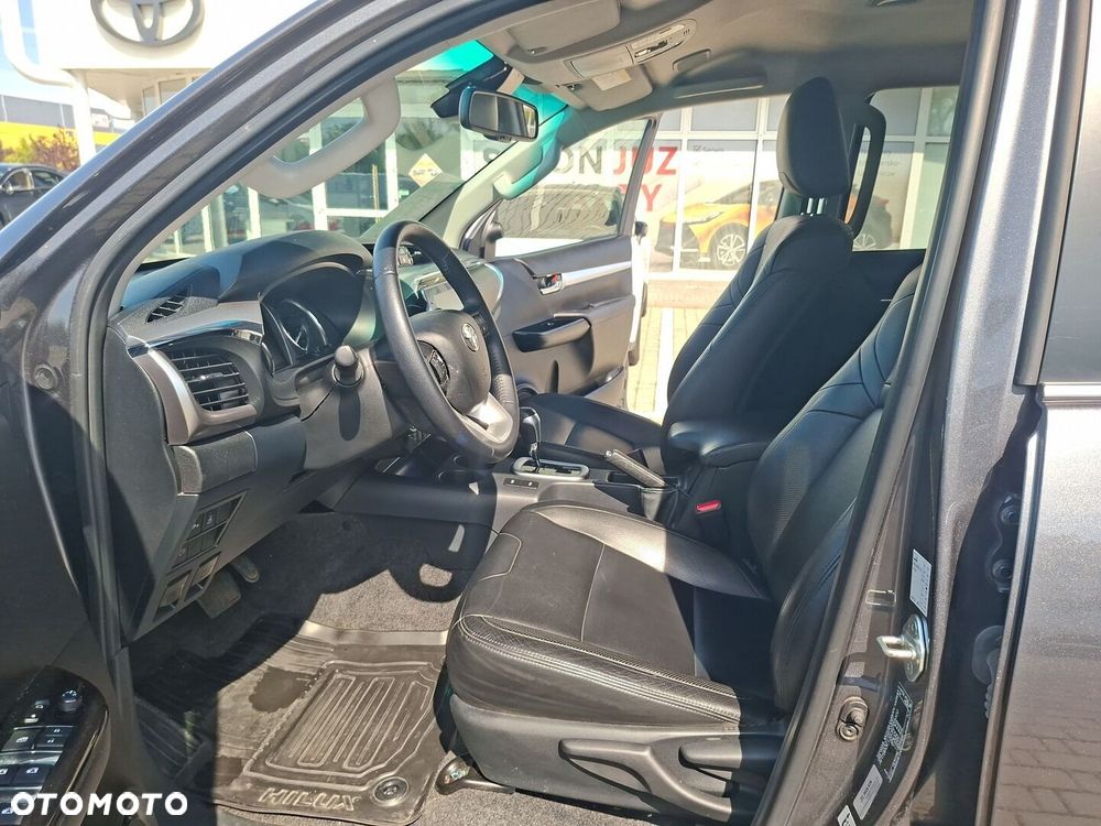 Toyota Hilux 2.8 D-4D Double Cab SR5 4x4 - 14