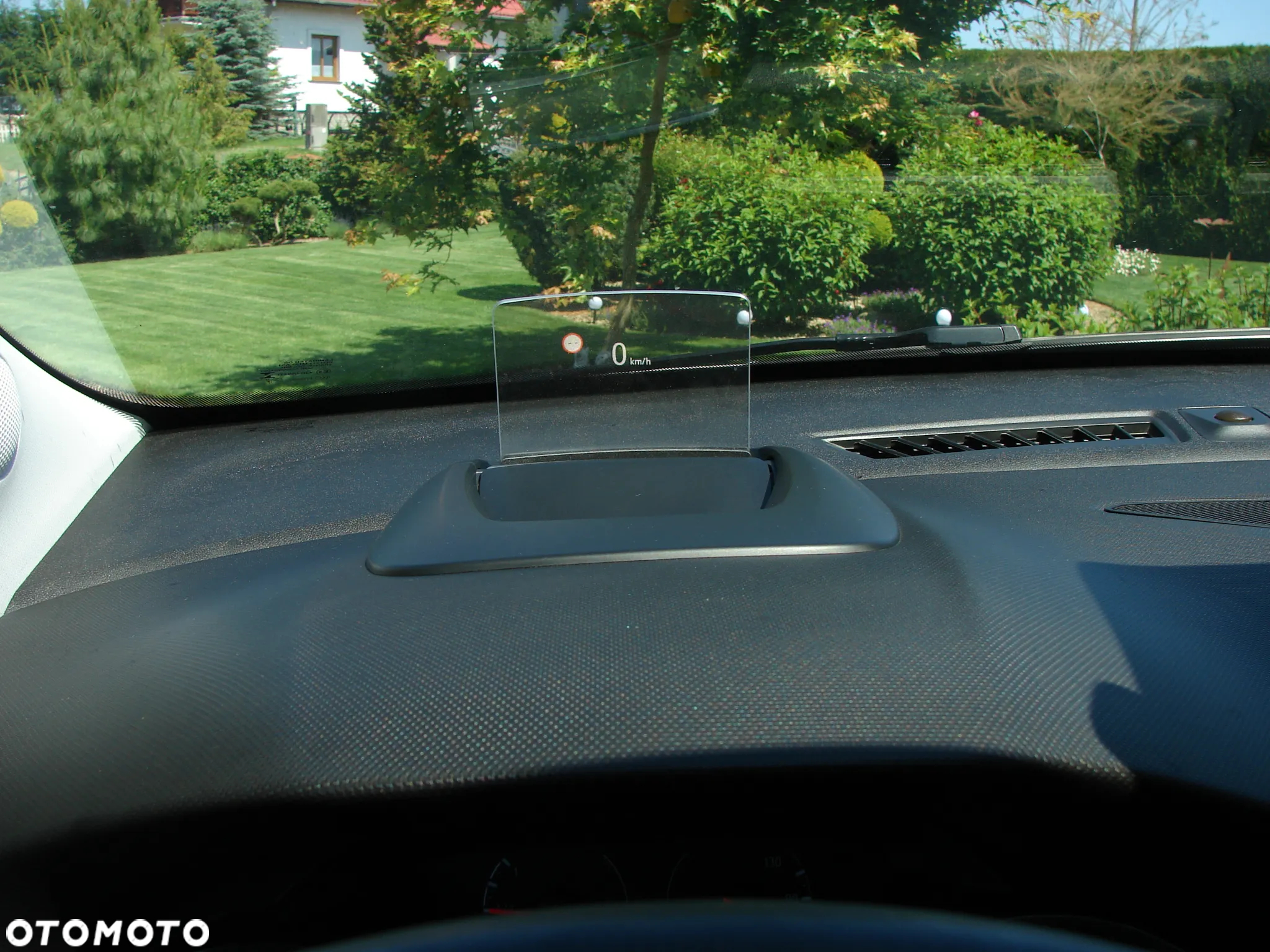 Opel Crossland X - 8