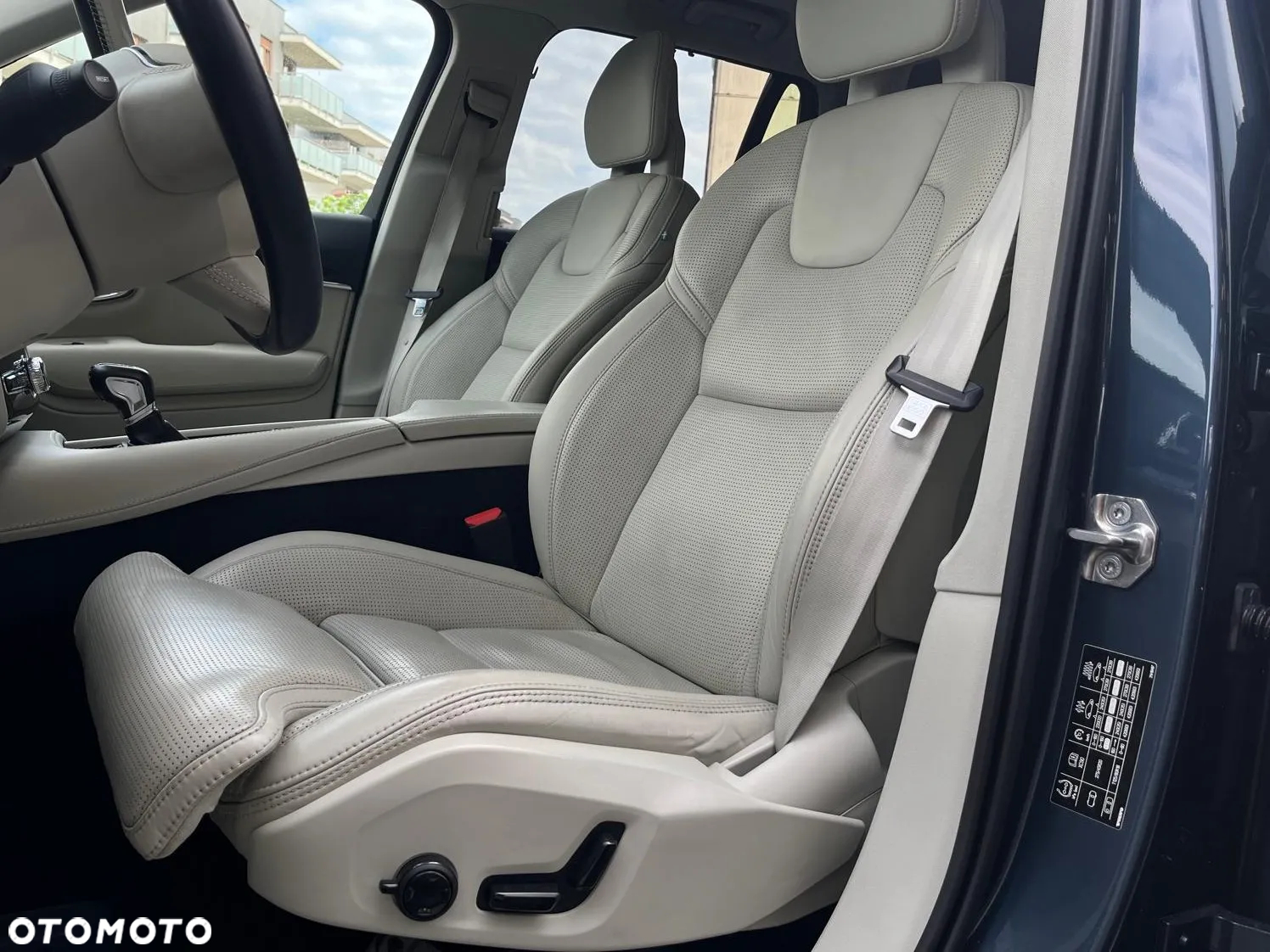 Volvo XC 90 D5 AWD Inscription - 14