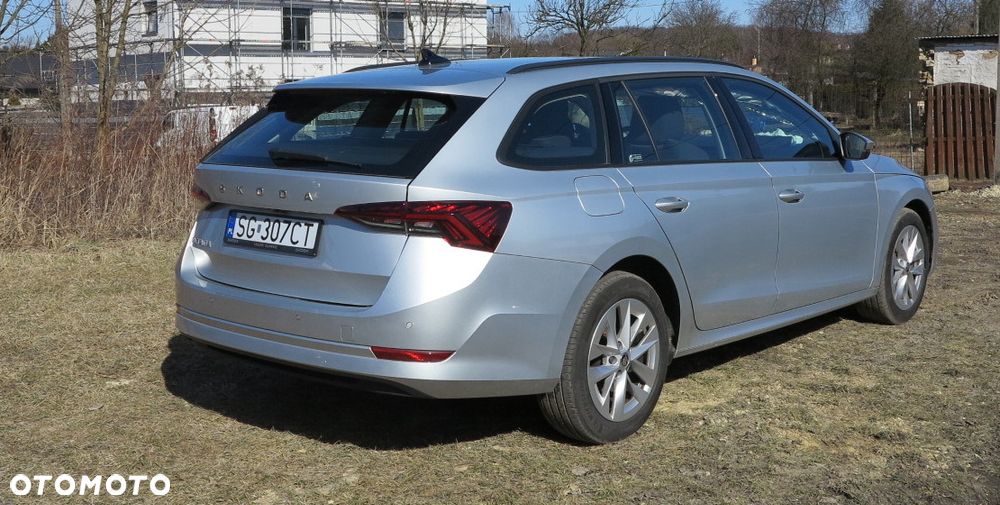 Skoda Octavia 2.0 TDI Ambition - 4