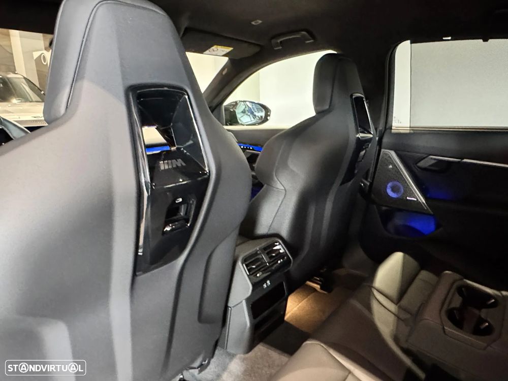 BMW M5 Standard - 24