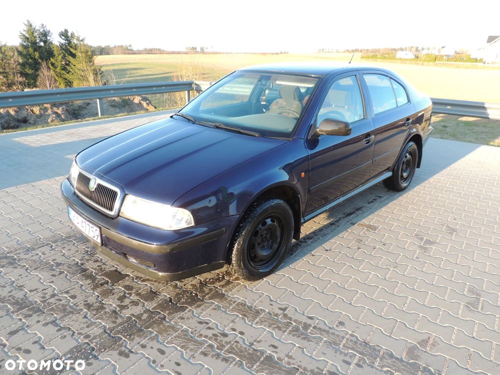 Skoda Octavia - 1