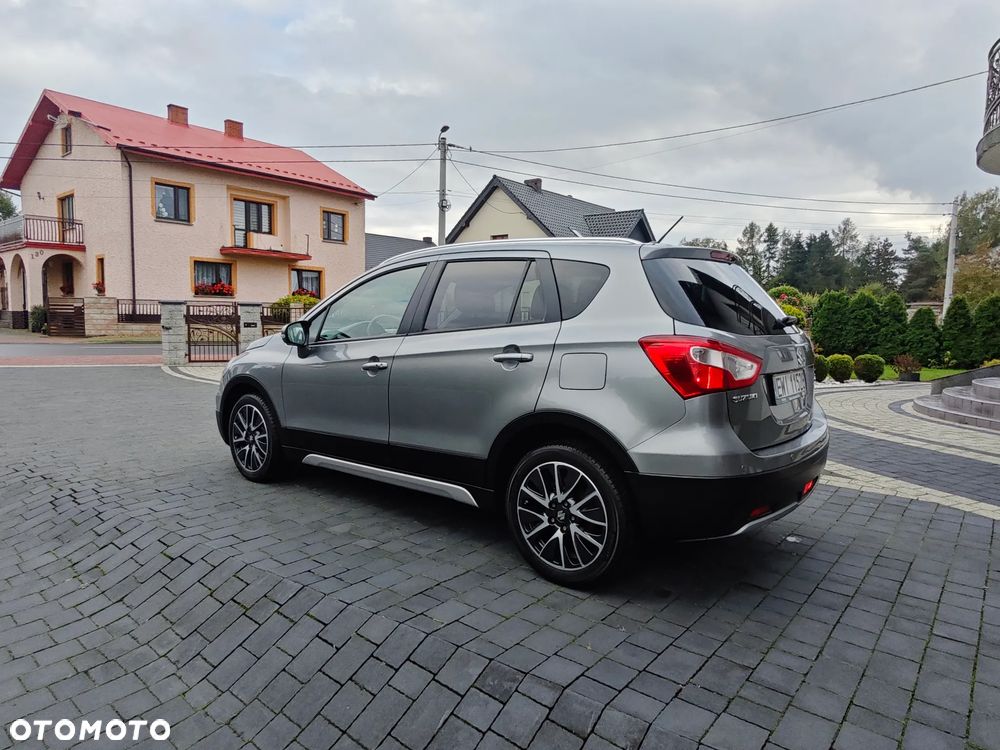 Suzuki SX4 S-Cross 1.6 VVT CVT 4x2 limited - 12