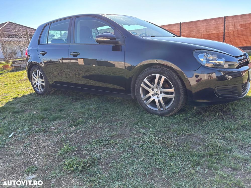 Volkswagen Golf - 12
