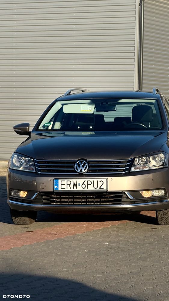 Volkswagen Passat 1.6 TDI Comfortline - 13