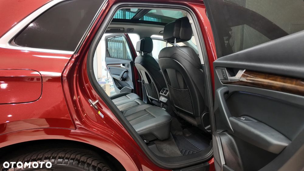 Audi Q5 2.0 TFSI Quattro Design S tronic - 33