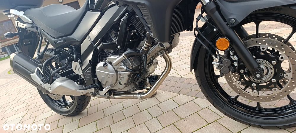 Suzuki V-STROM - 29