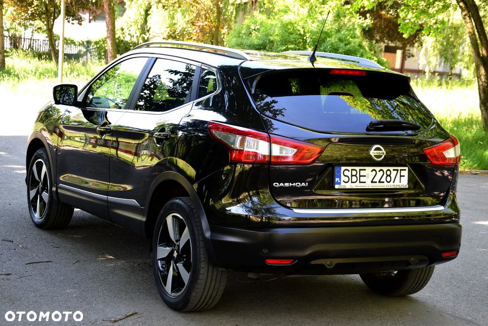Nissan Qashqai 1.6 DIG-T N-Connecta - 9