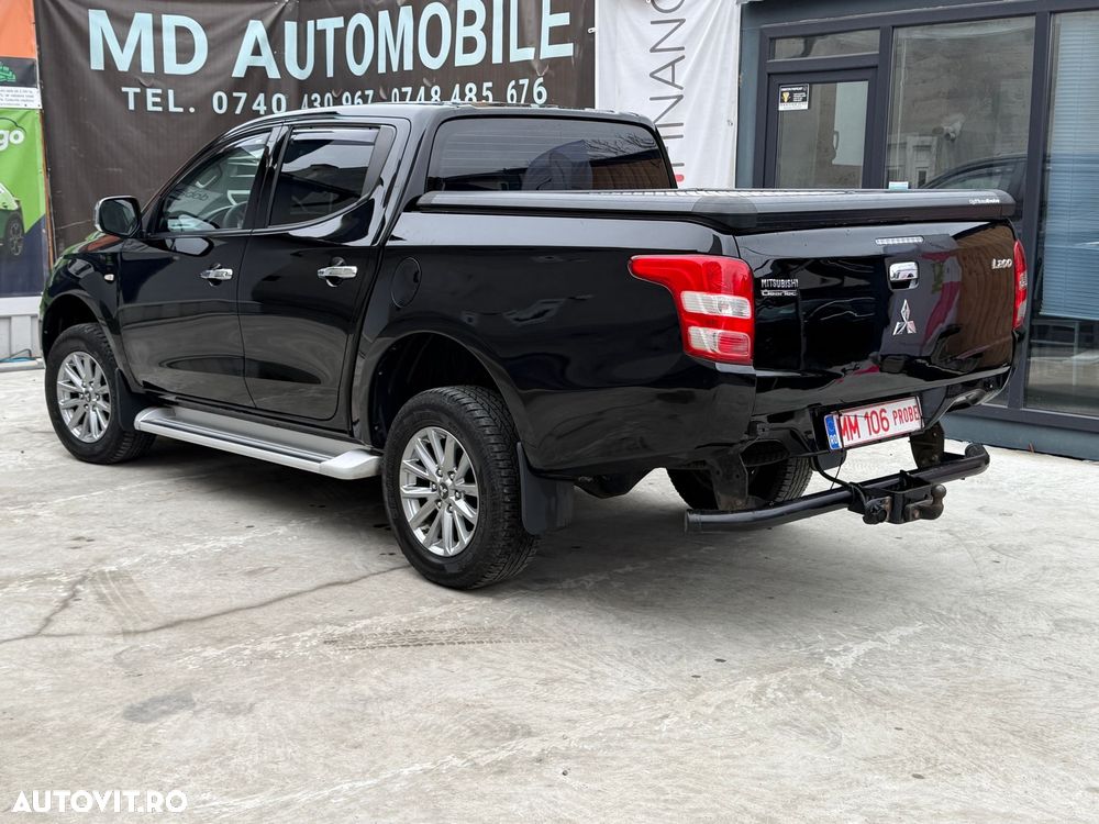 Mitsubishi L200 - 25