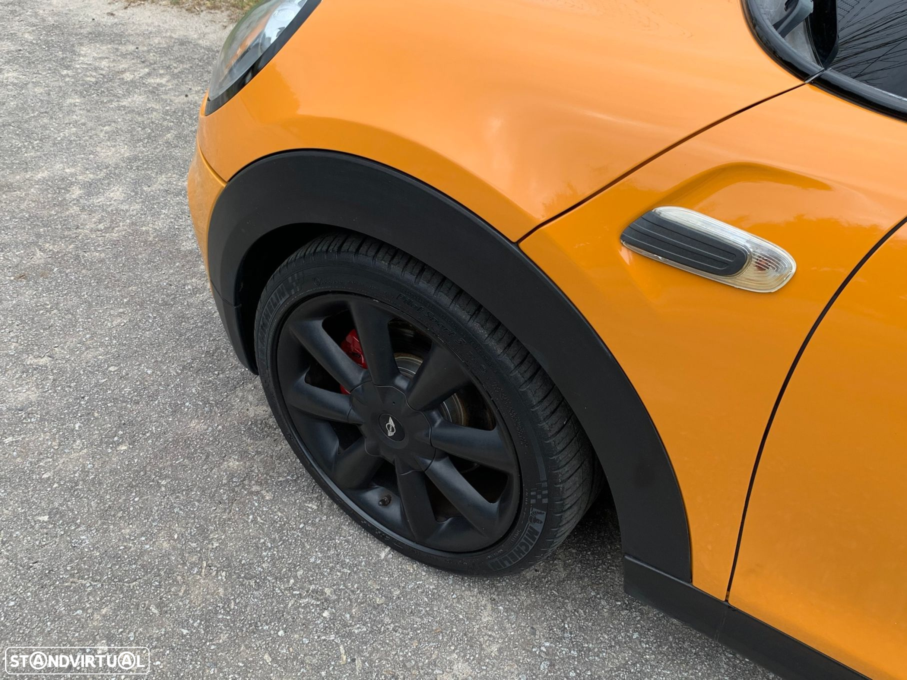 MINI 3 Portas Cooper D - 13
