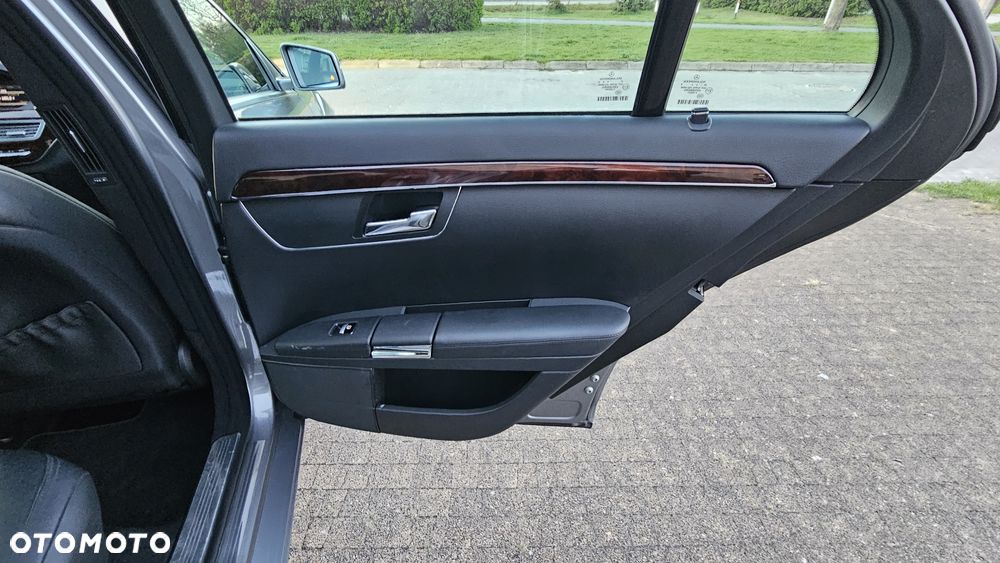 Mercedes-Benz Klasa S 350 CDI 4Matic DPF 7G-TRONIC BlueEFFICIENCY - 25